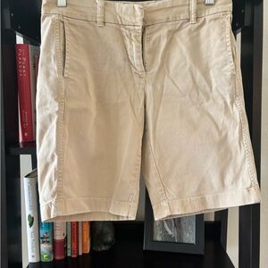j. crew Bermuda shorts. Great condition.  Size 00